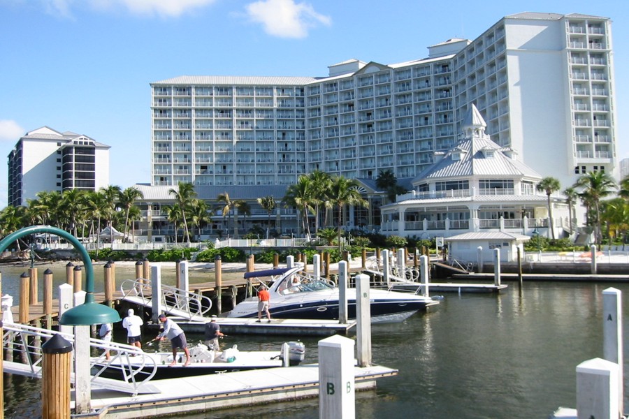 ../image/sanibel resort and marina.jpg